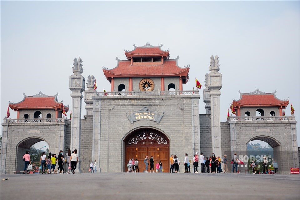 Hung Kings Temple Festival – Intangible Cultural Heritage of Humanity